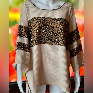 Umgee leopard print tunic top
